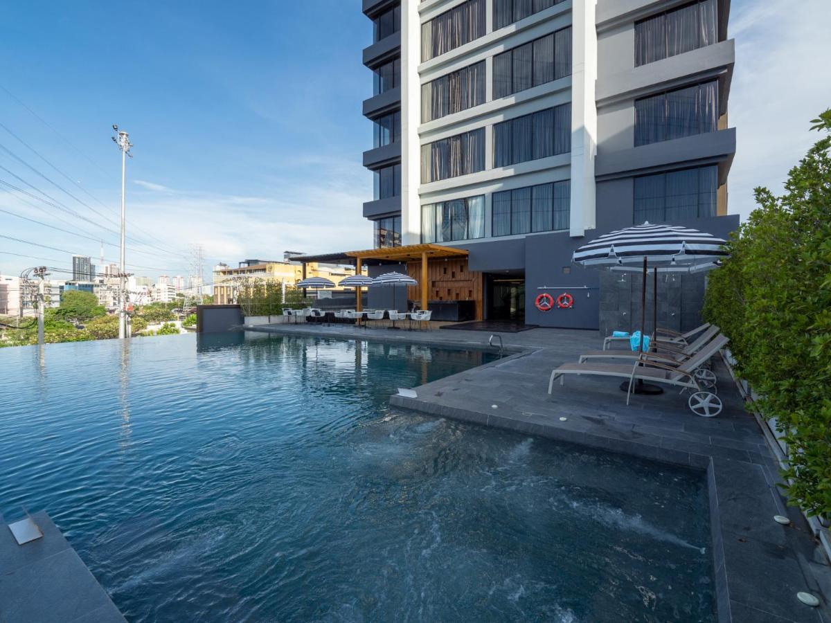 Thaya Hotel Bangkok Eksteriør bilde