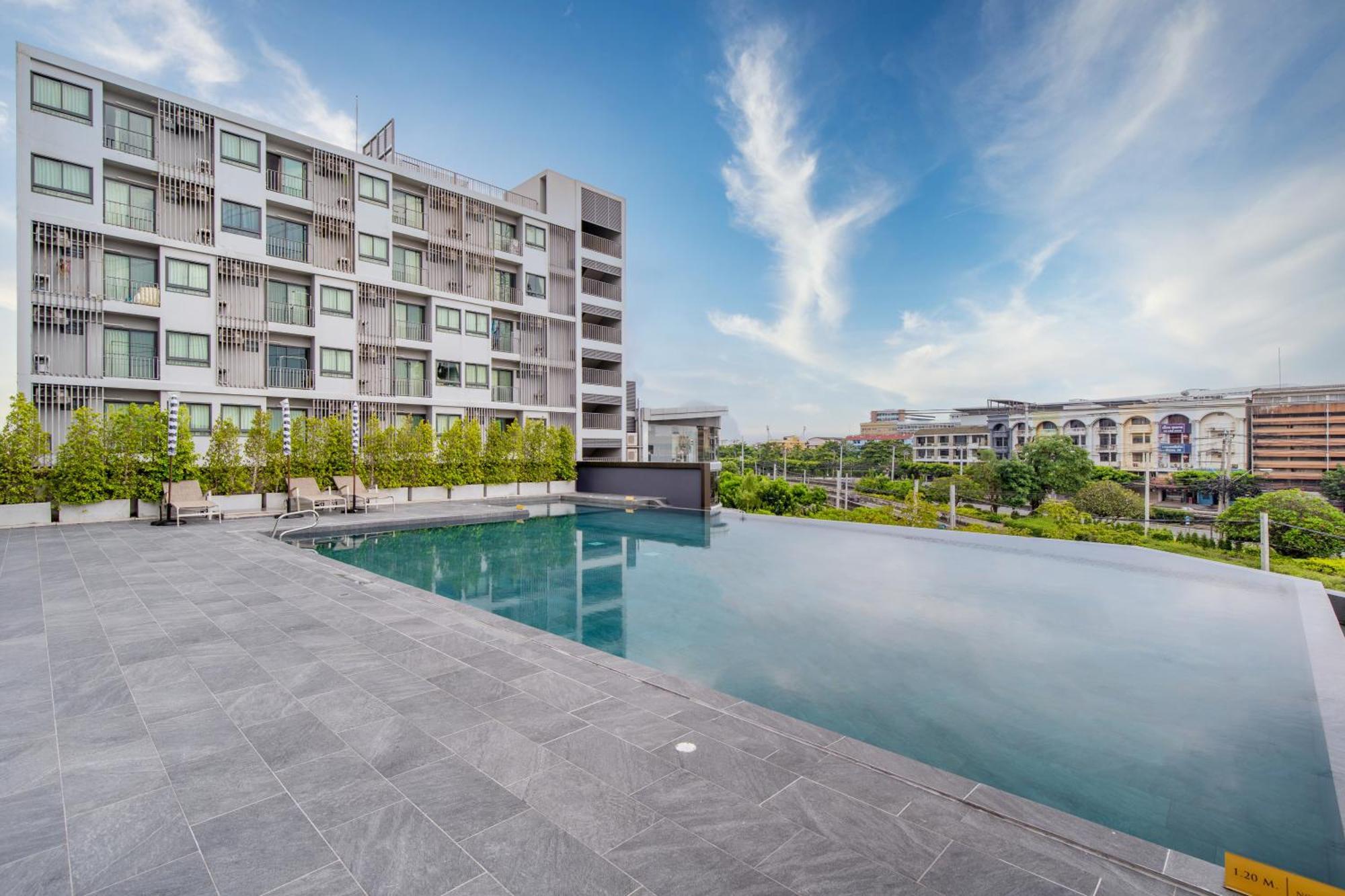 Thaya Hotel Bangkok Eksteriør bilde